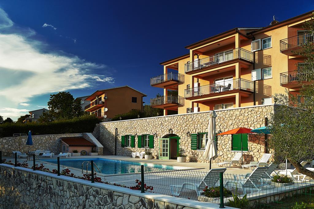 Apartments Villa Venera لابين المظهر الخارجي الصورة
