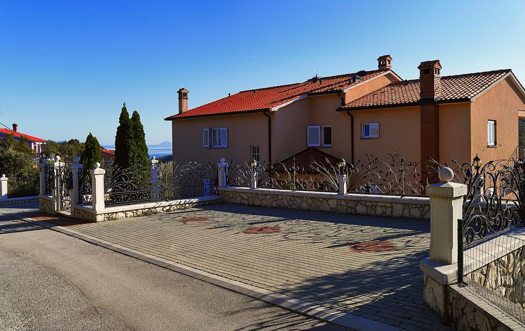Apartments Villa Venera لابين المظهر الخارجي الصورة